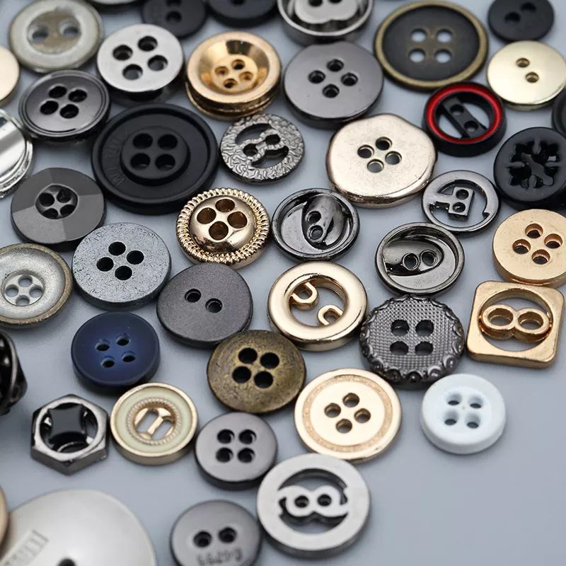 Various 2-holes sewing buttons from D&Y Fashion